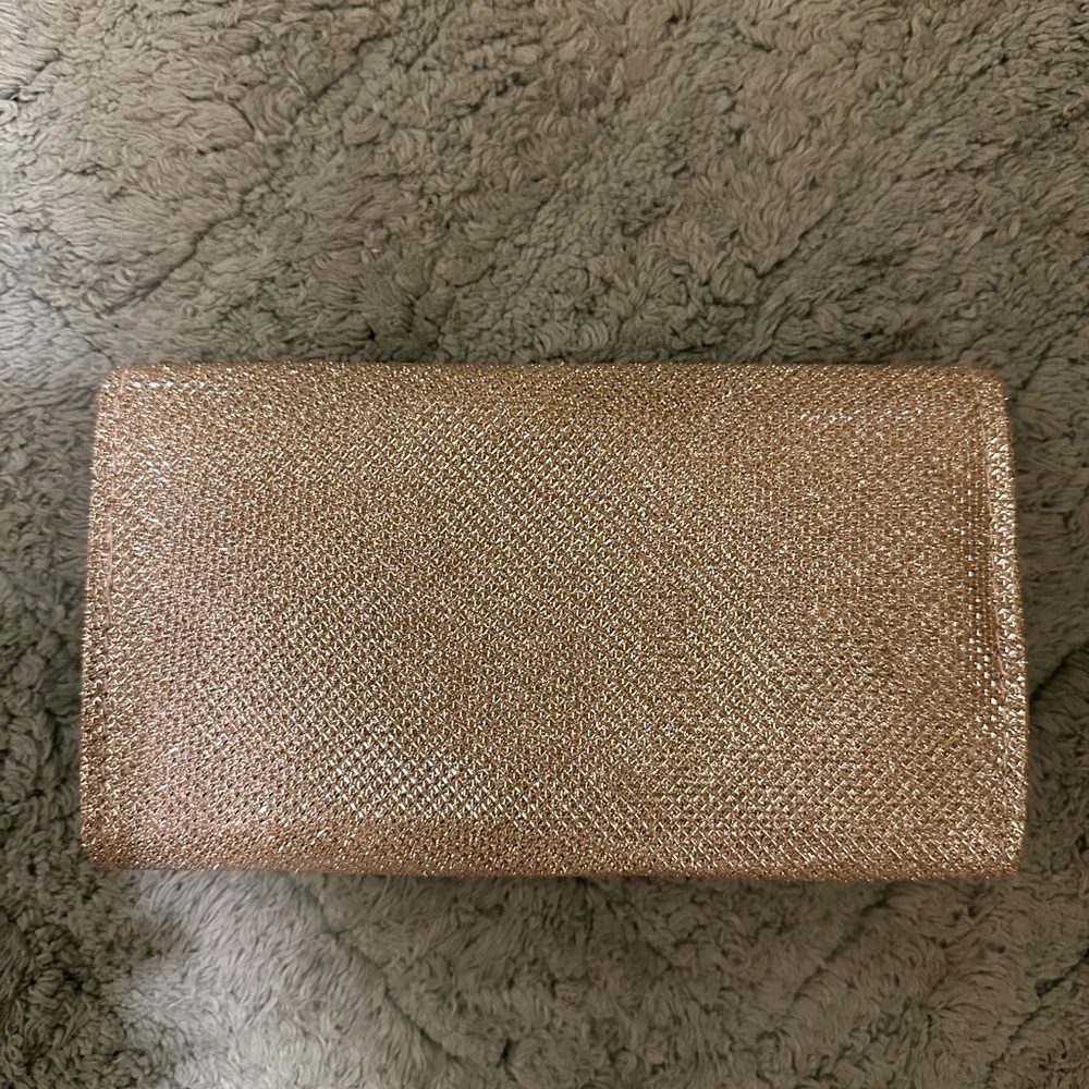 Elegant Gold Clutch Bag - Picture 3 of 5